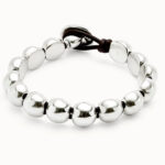 Pulsera con cuentas redondas pequeñas bañadas en plata de ley